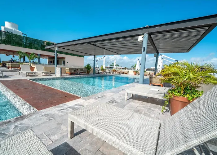 Ocean View 2BR Condo - Singular Joy 204