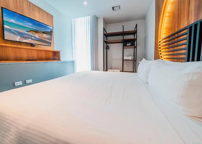 Ocean View 2BR Condo - Singular Joy 204 * Playa del Carmen