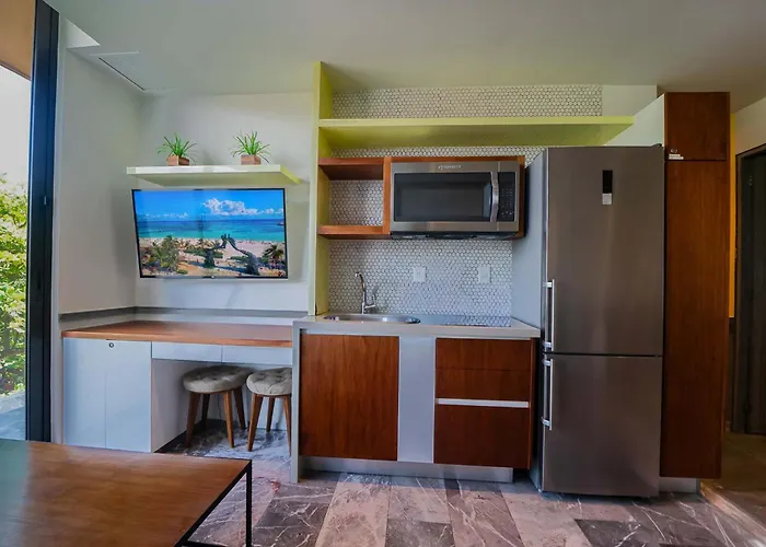Ocean View 2BR Condo - Singular Joy 204 Apartamento Playa del Carmen